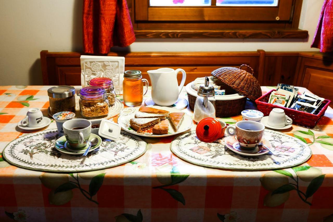 Baita De Eliseo B&B Valdisotto Εξωτερικό φωτογραφία